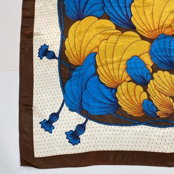 Vintage Print Square Scarf SZ 29.5x29 - Picture 8 of 11